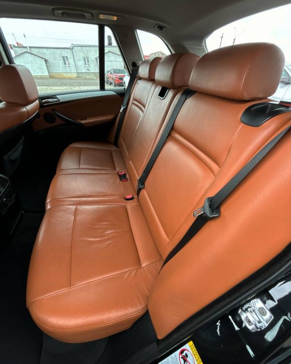 BMW X5 - Image 11