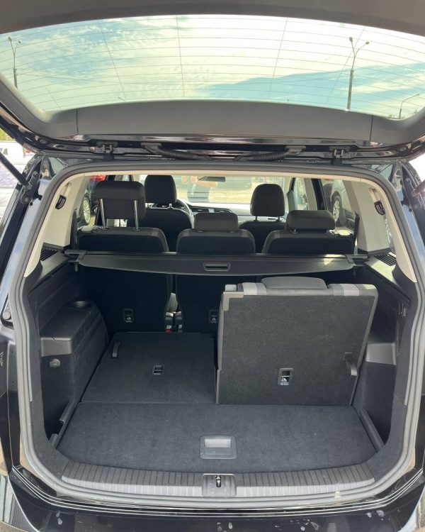 Volkswagen Touran II - Image 14
