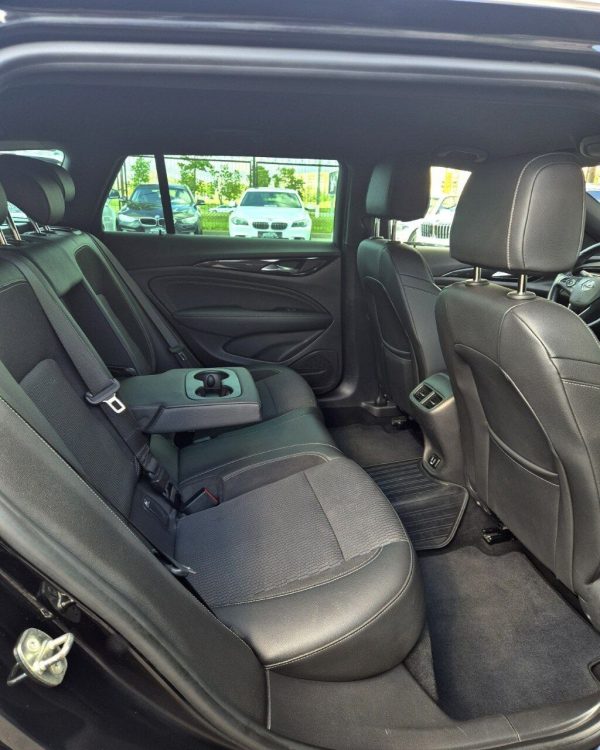 Opel Insignia - Image 13