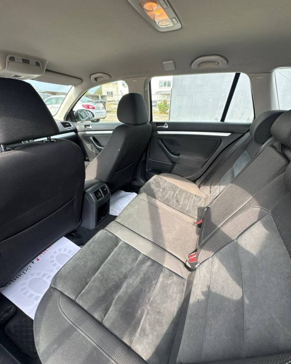 Volkswagen Golf VI - Image 9