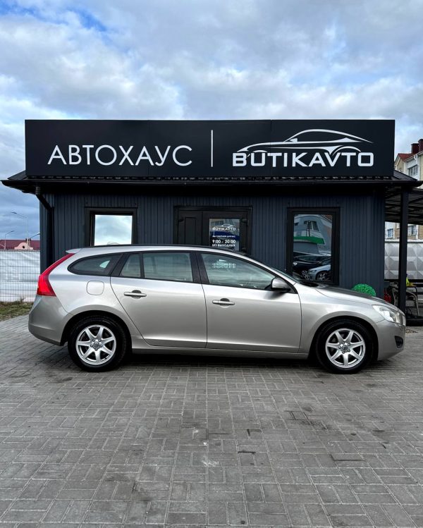 Volvo V60 I - Image 8