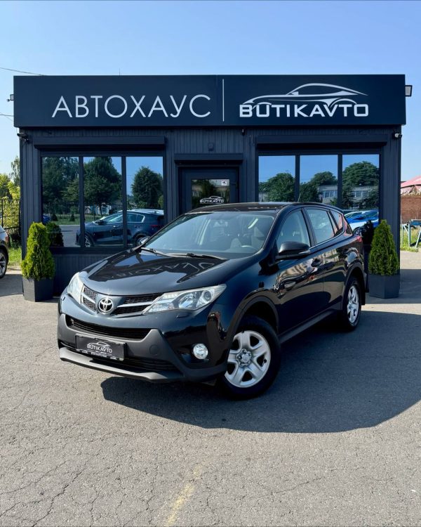 Toyota RAV4 IV (XA40) - Image 3
