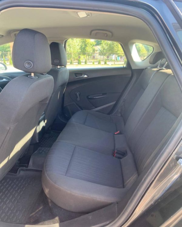 Opel Astra J - Image 11