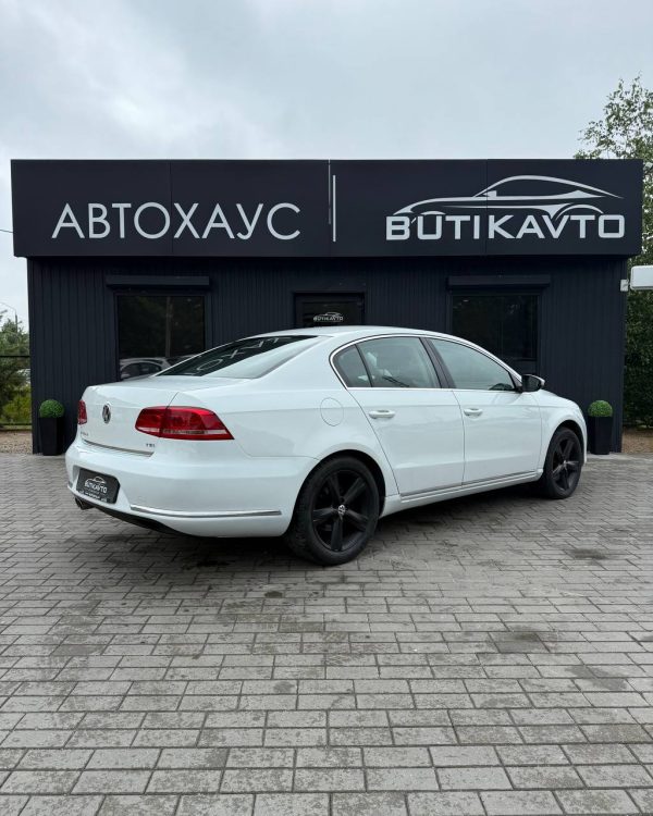 Volkswagen Passat B7 - Image 6