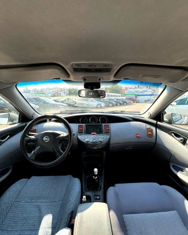 Nissan Primera P12 - Image 12