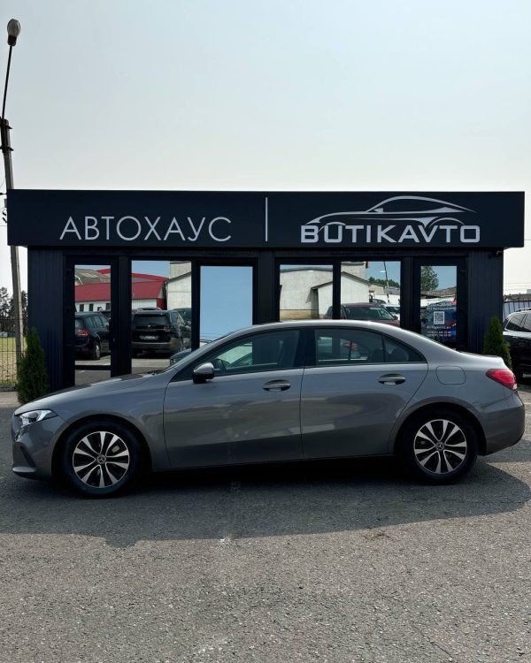 MERCEDES-BENZ A 180 D - Image 8