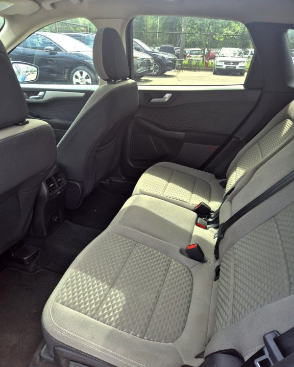 Ford Escape IV - Image 12