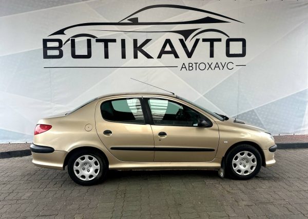 Peugeot 206 I · Рестайлинг - Image 8