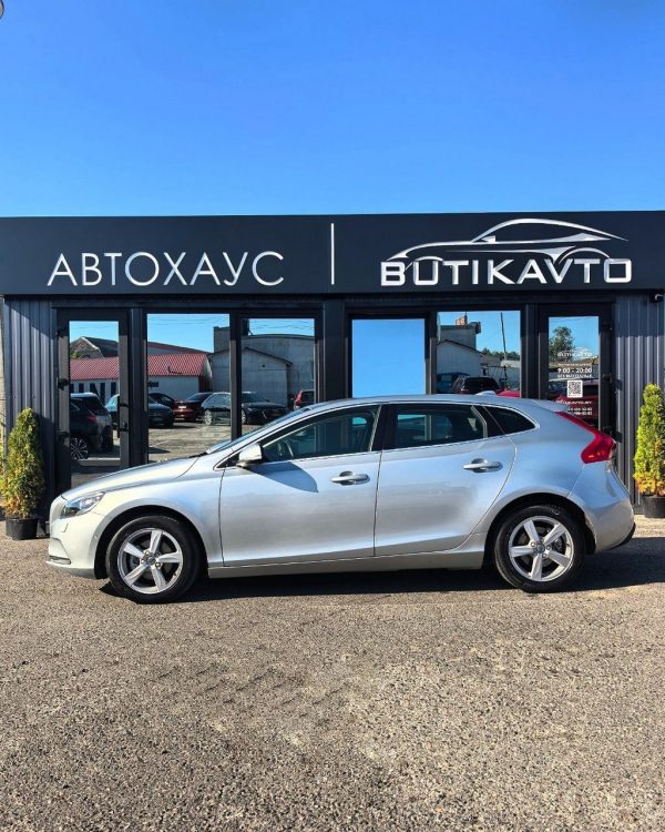 Volvo V40 II - Image 8