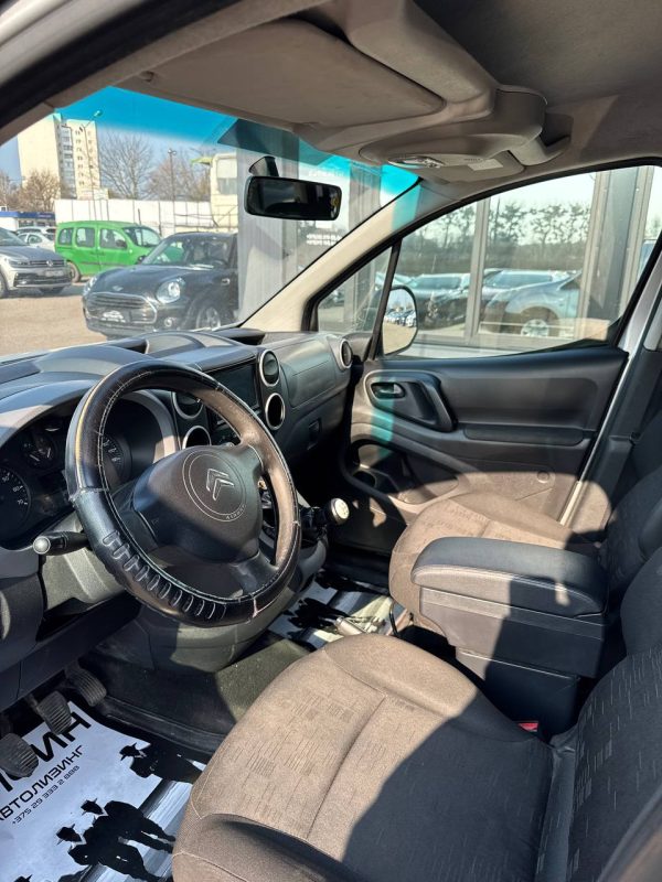 Citroen Berlingo II - Image 11