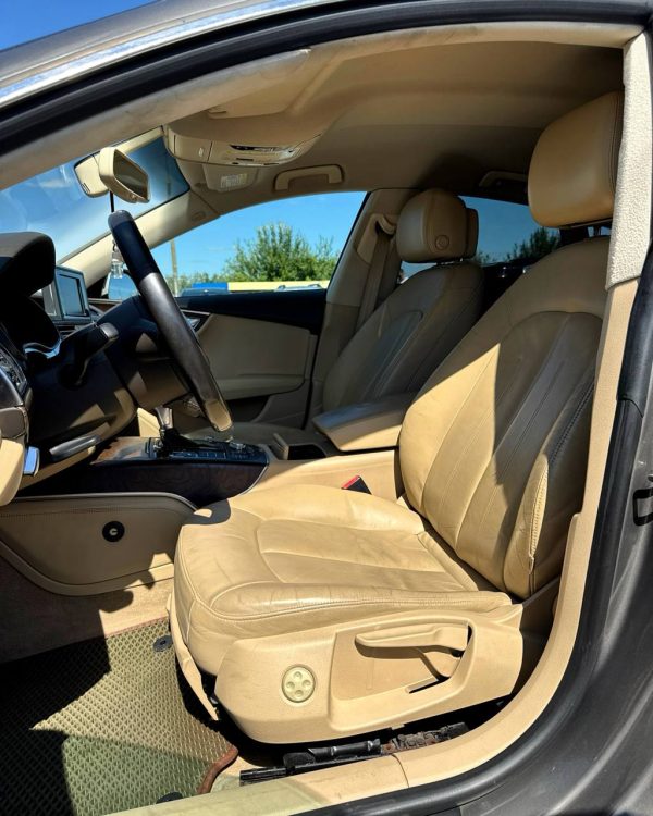 Audi A7 4G - Image 10