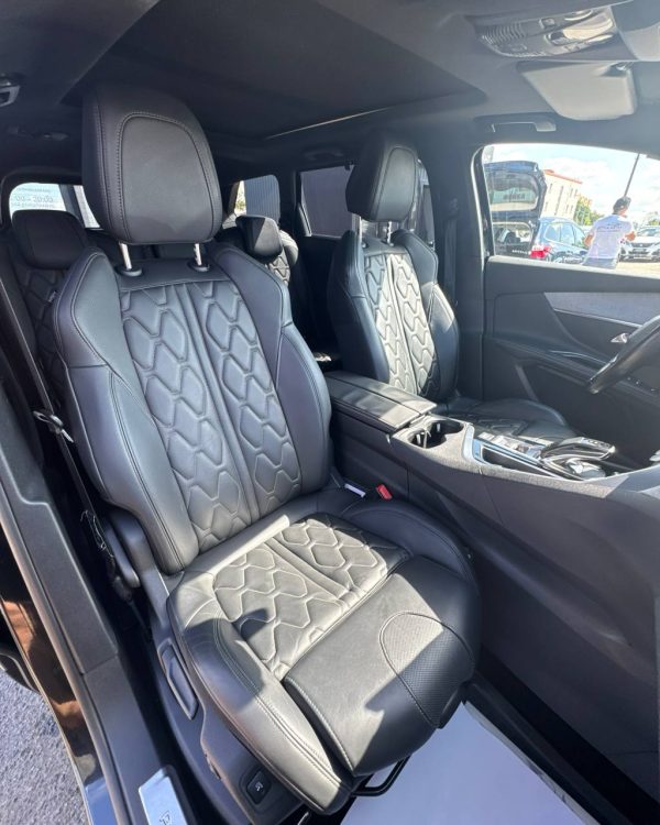 Peugeot 5008 II - Image 15