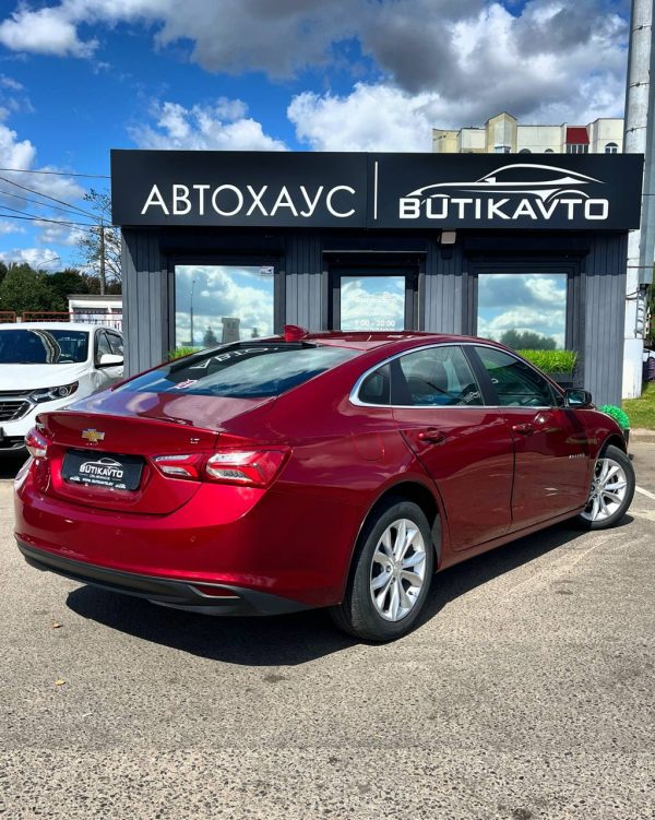 Chevrolet Malibu IX · Рестайлинг - Image 6
