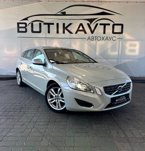 Volvo V60 I