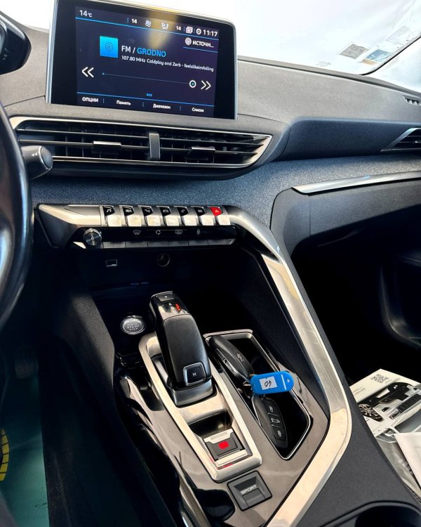 Peugeot 5008 II - Image 13