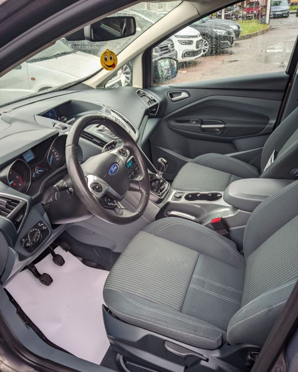 Ford Grand C-Max - Image 10