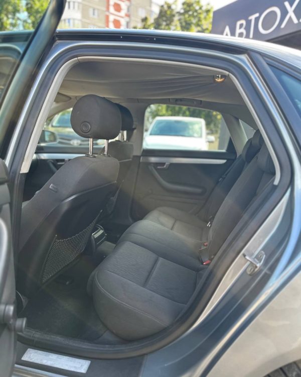 Audi A4 B7 - Image 8