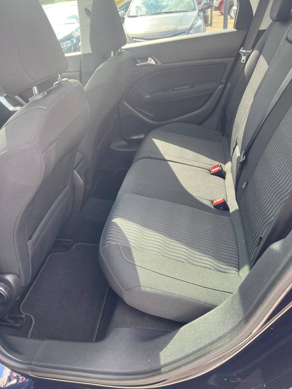 Peugeot 308 T9 - Image 14