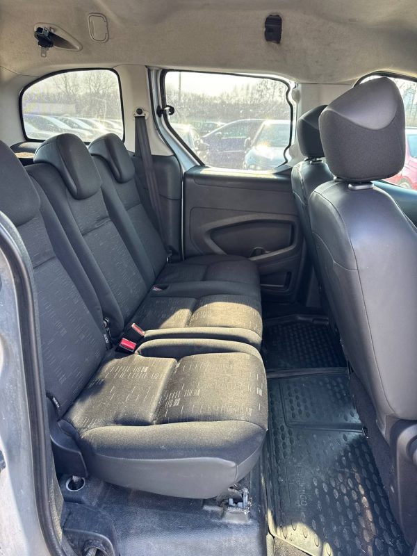 Citroen Berlingo II - Image 12