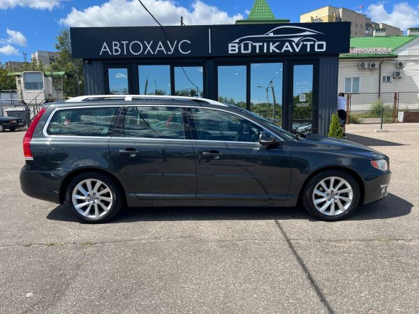 Volvo V70 III · Рестайлинг - Image 8