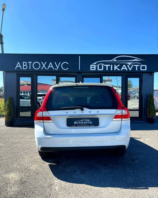 Volvo V70 III · Рестайлинг - Image 5