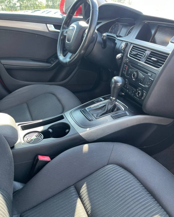 Audi A4 B8 - Image 14