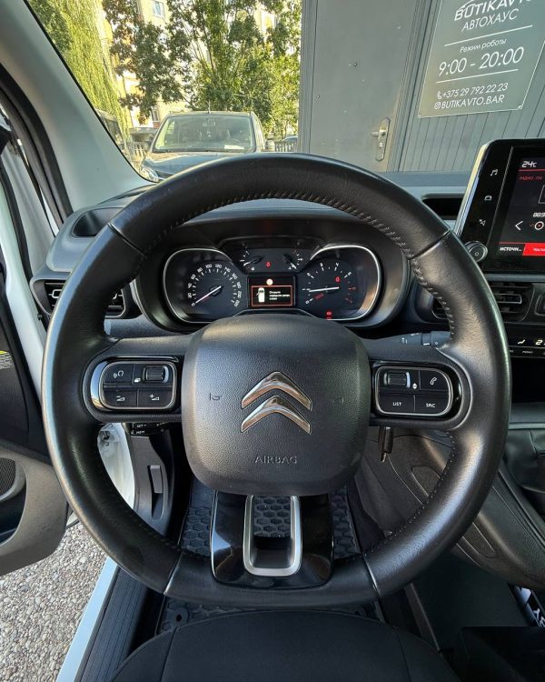 Citroen Berlingo III - Image 12