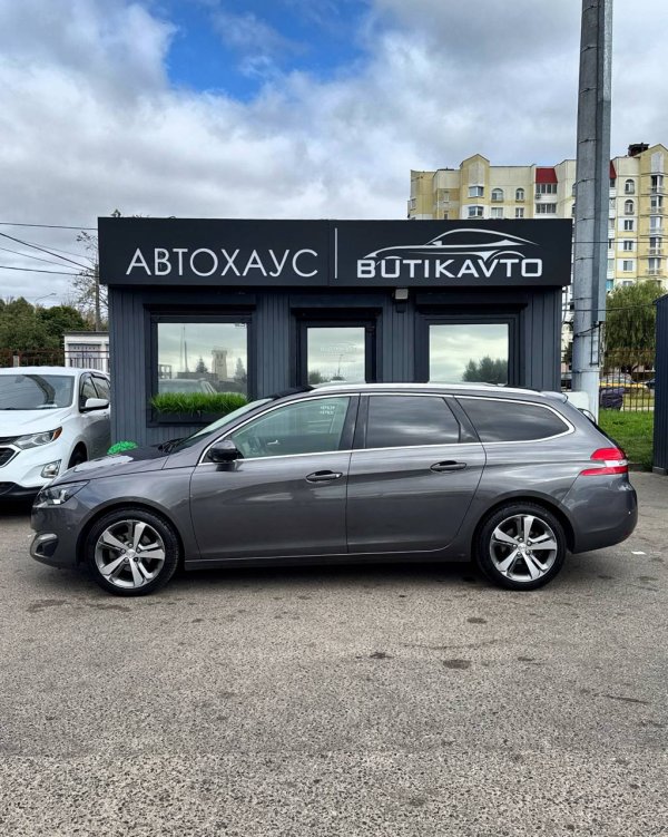Peugeot 308 T9 - Image 8