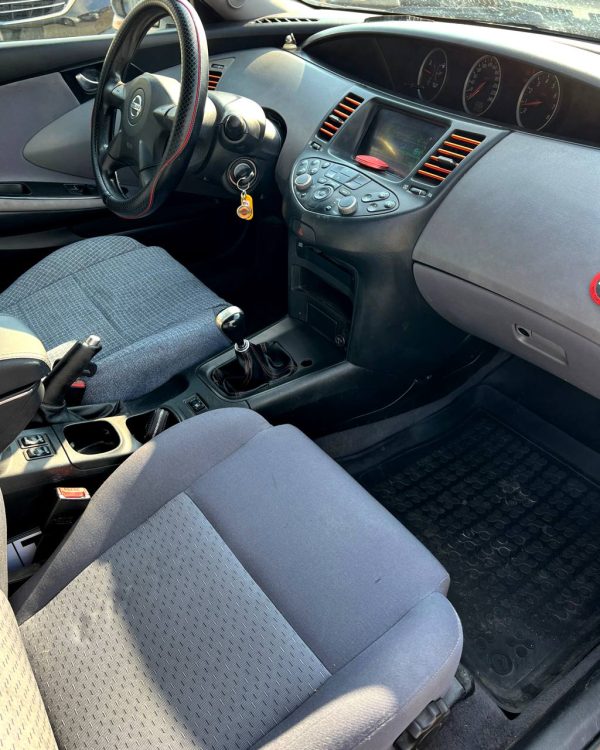 Nissan Primera P12 - Image 11