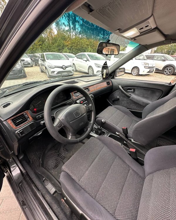 Honda Civic VI - Image 7