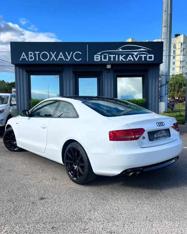 Audi A5 8T - Image 4
