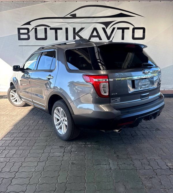Ford Explorer V - Image 5