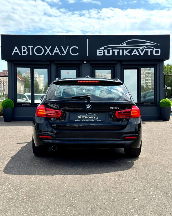BMW 318 I - Image 5