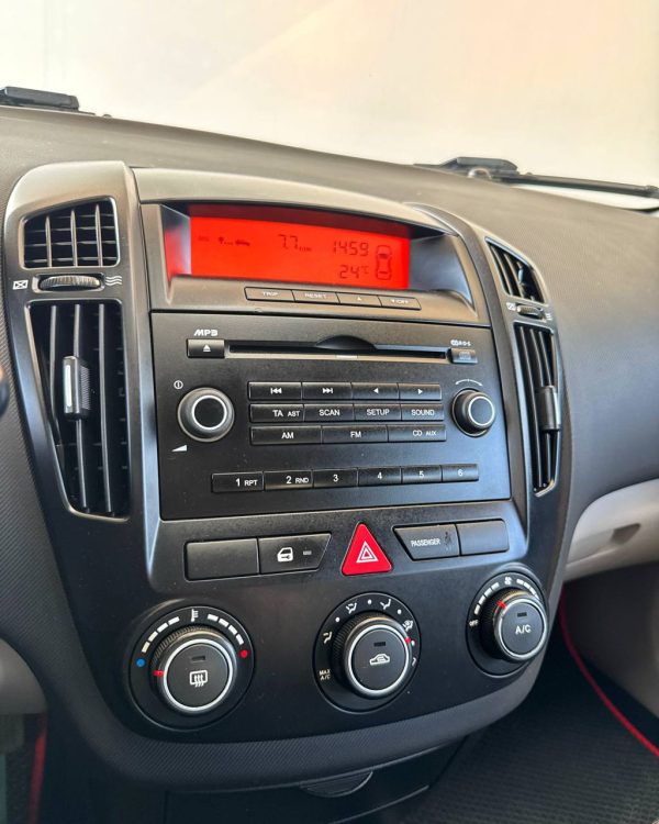 Kia Cee'd I - Image 12
