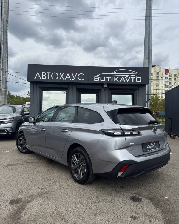 PEUGEOT 308 - Image 4