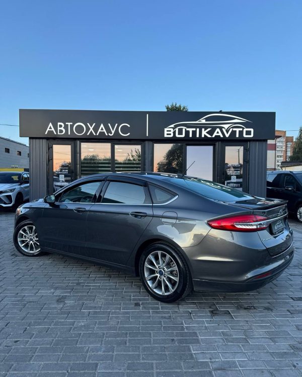 Ford Fusion USA II · Рестайлинг - Image 4