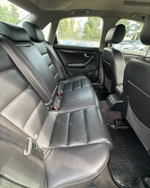 Audi A4 B6 - Image 11