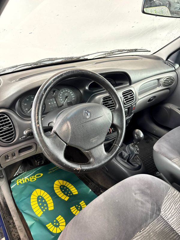 Renault Megane I · Рестайлинг - Image 10