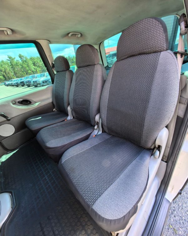Ford Galaxy I - Image 11