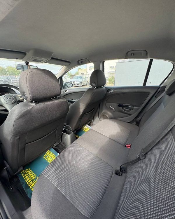 Opel Corsa D - Image 9