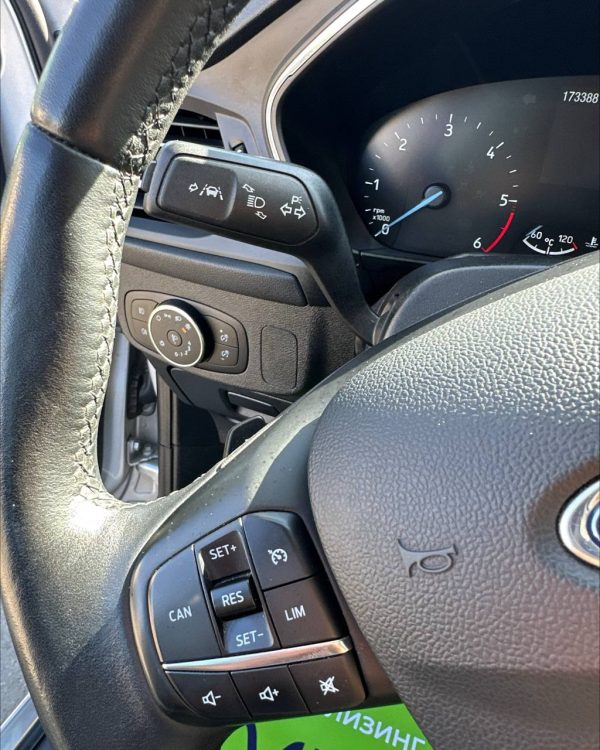 Ford Focus IV - Image 12