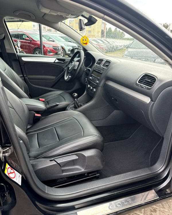 Volkswagen Golf VI - Image 12