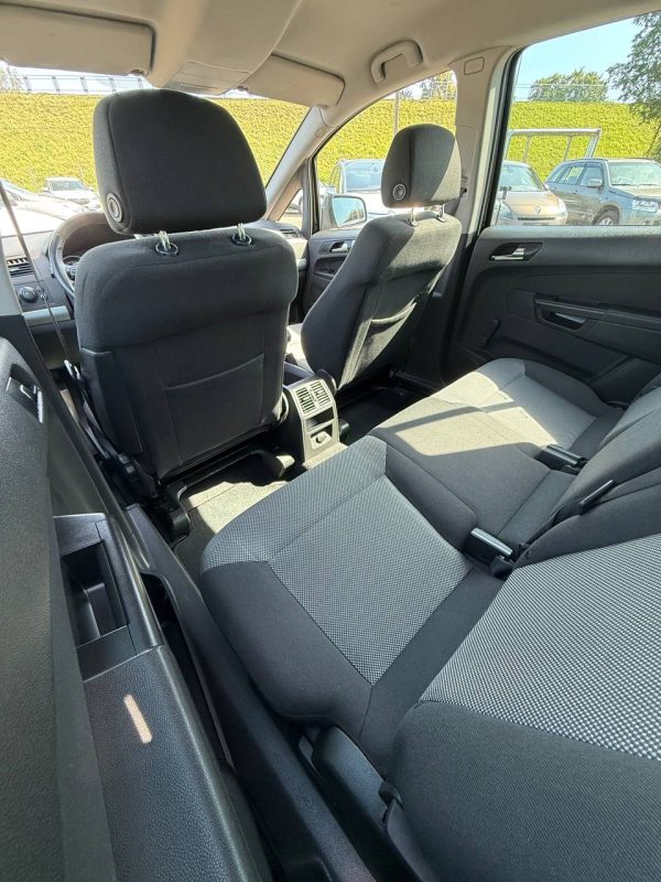 Opel Zafira B · Рестайлинг - Image 13