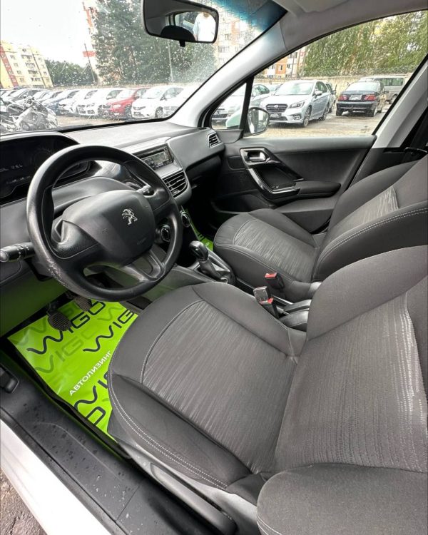 Peugeot 208 I - Image 8
