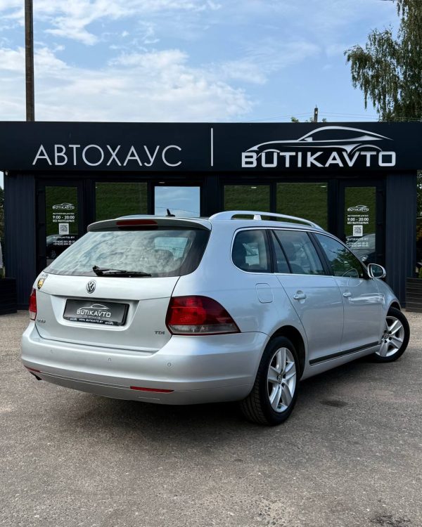 Volkswagen Golf VI - Image 7
