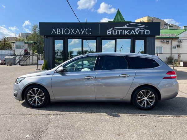 Peugeot 308 T9 - Image 4