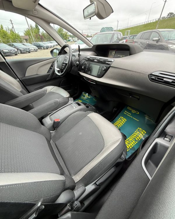 Citroen C4 Grand Picasso II - Image 19
