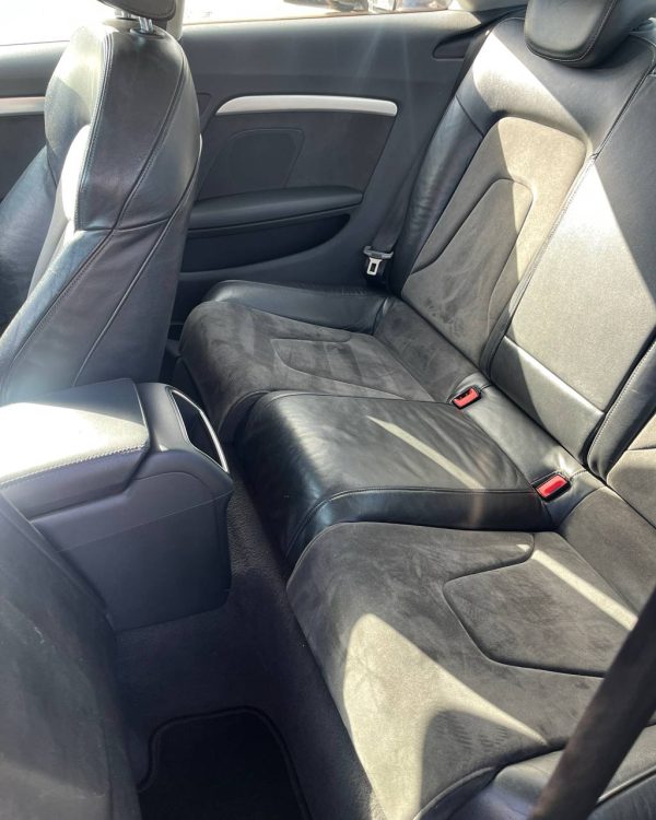 Audi A5 8T - Image 11