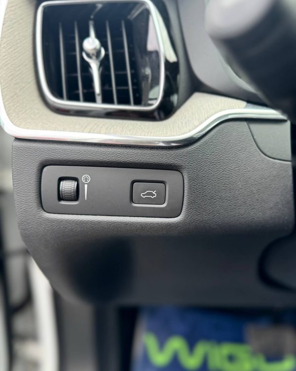 Volvo XC60 II - Image 19