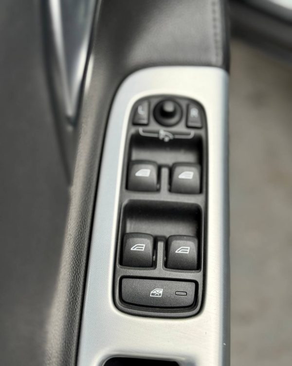 Volvo V50 I · 2-й рестайлинг - Image 19